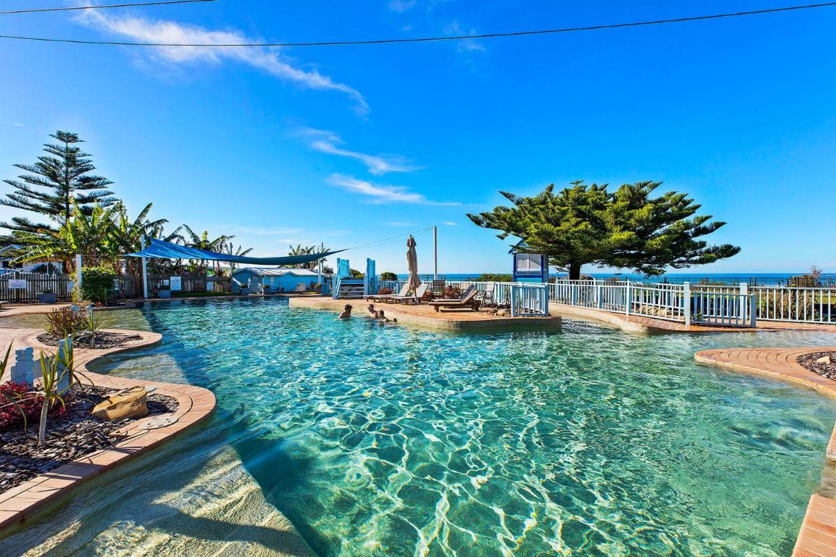 Image 4 of Blue Lagoon Beach Resort