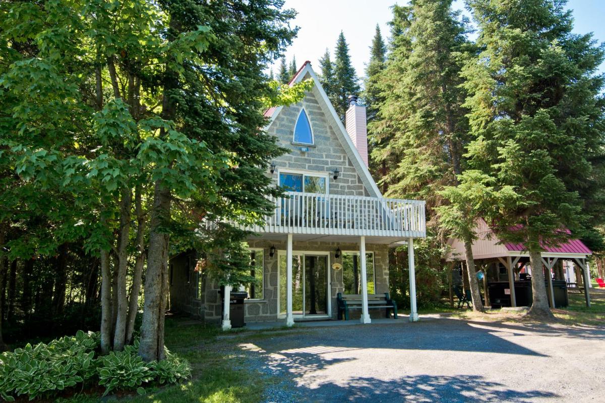 Image 6 of Camping Chalets Spas Pignons Rouges