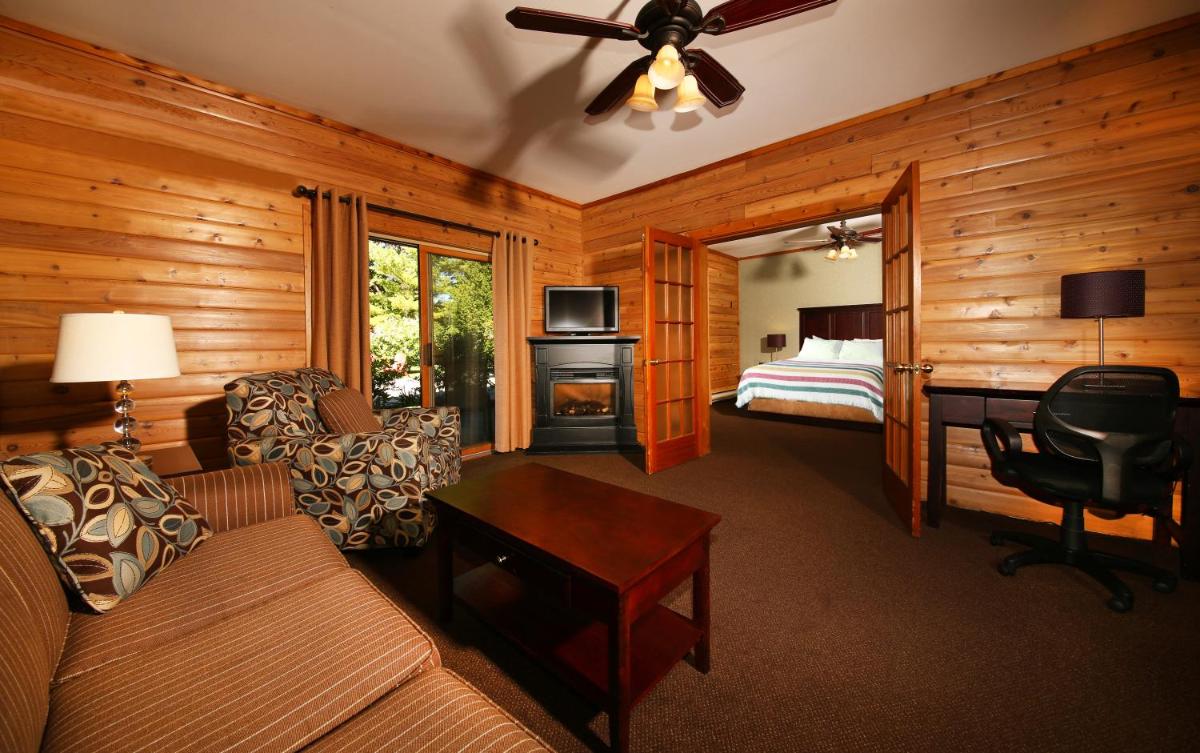 Image 2 of Oakwood Resort