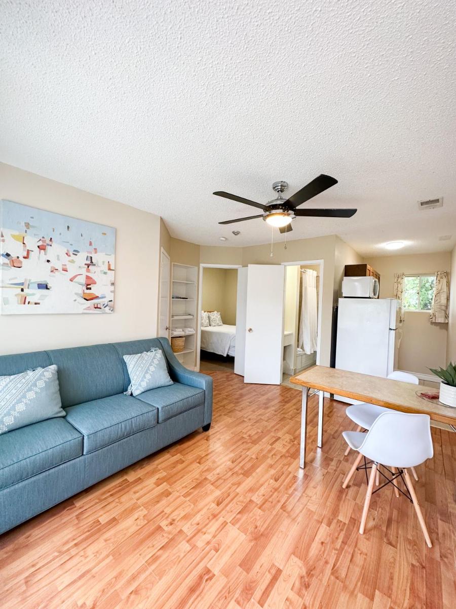 Image 6 of Oasis by the Bay Vacation Suites