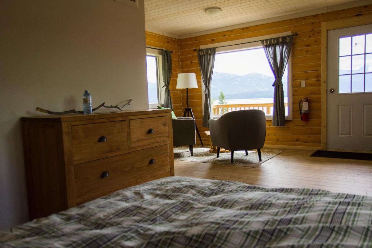 Image 6 of Southern Lakes Resort