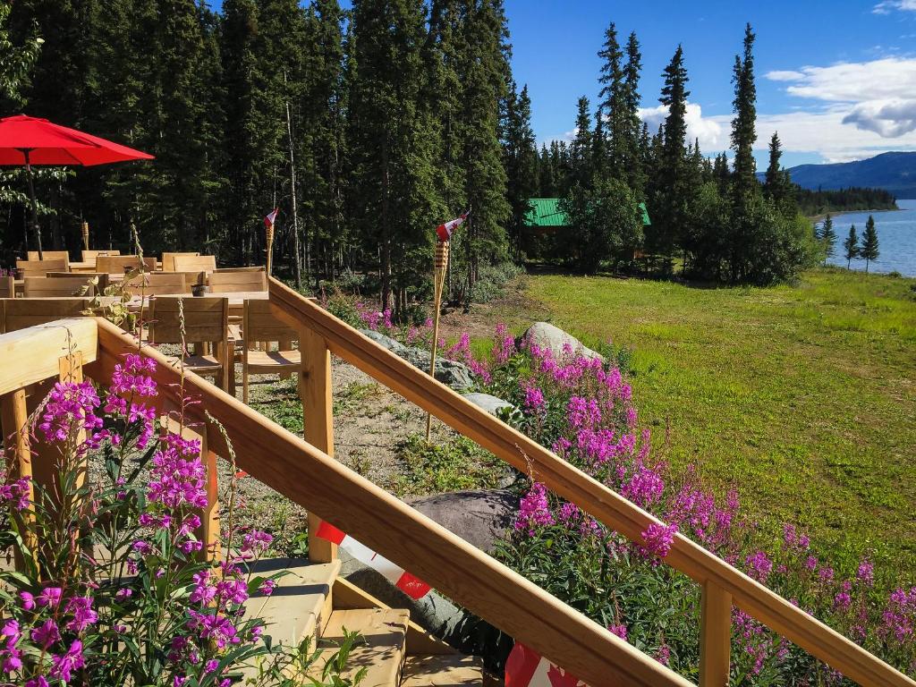 Image 2 of Southern Lakes Resort