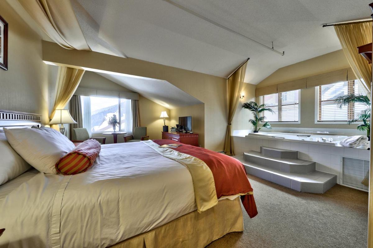 Image 2 of Sun Peaks Lodge