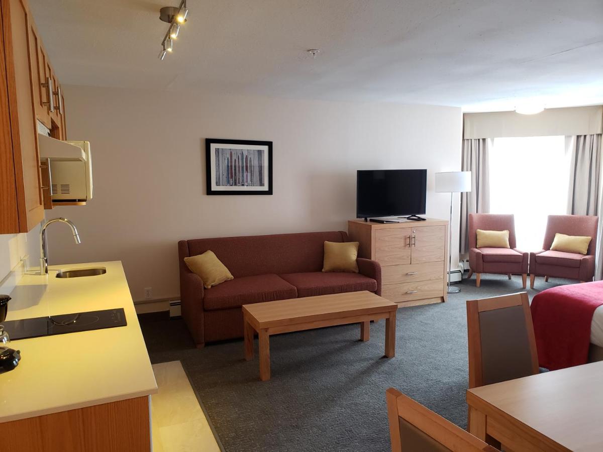 Image 6 of Sun Peaks Lodge
