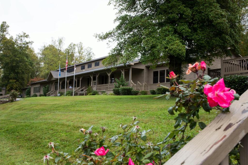 Image 1 of Fontana Village Resort & Marina