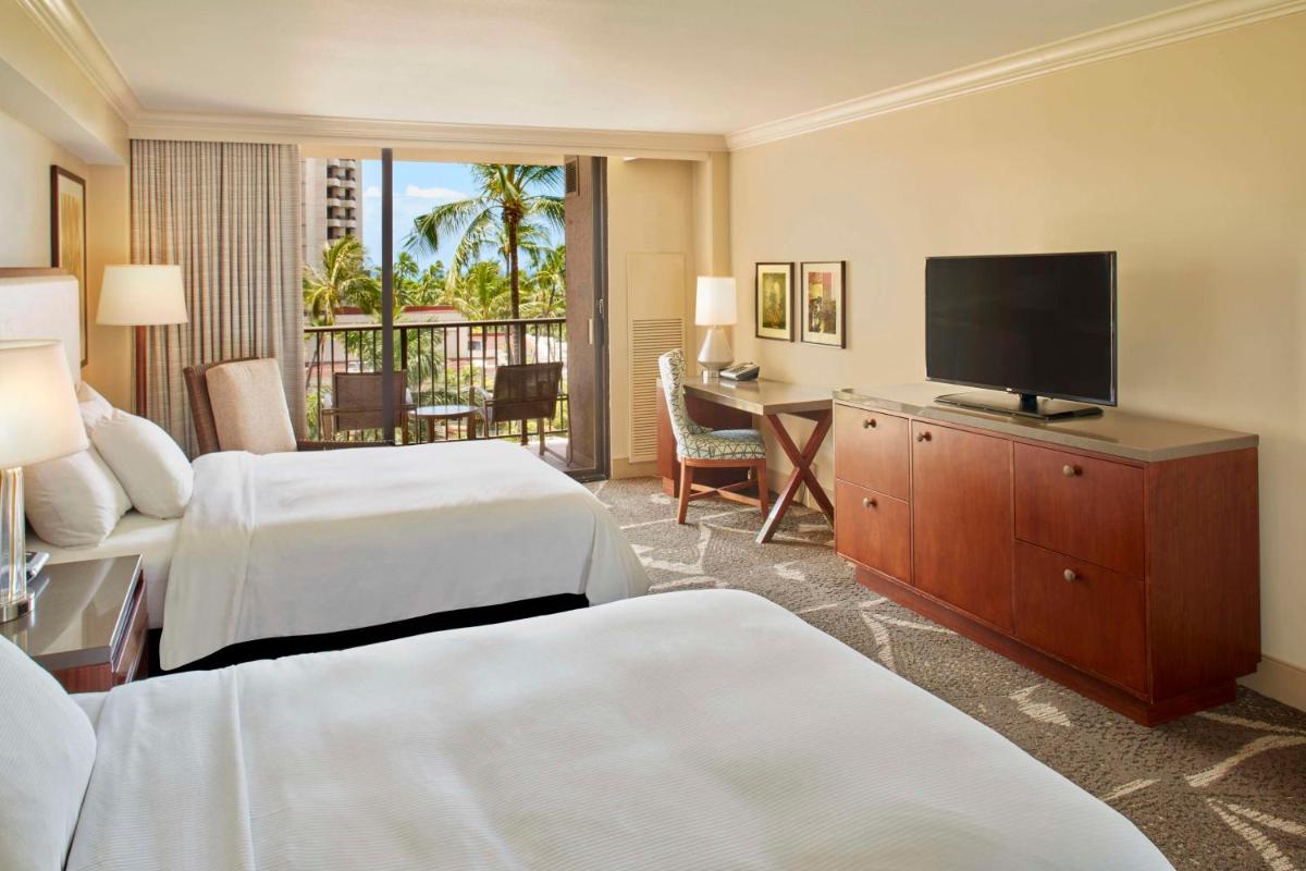 Image 6 of Hilton Hawaiian Village Waikiki Beach Resort