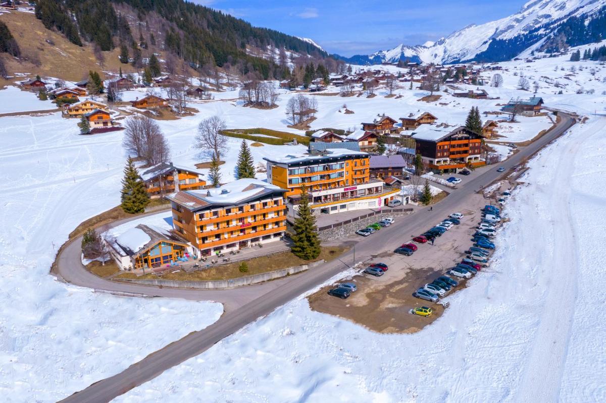 Azureva La Clusaz les Confins