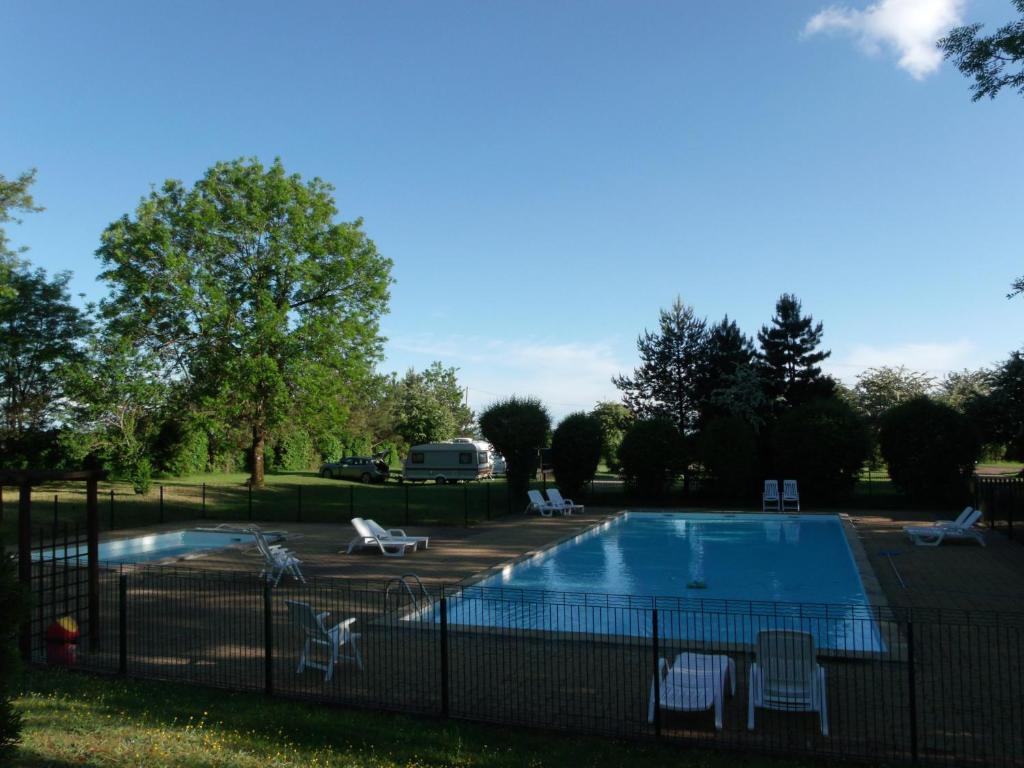 Camping de la Croix d’Arles