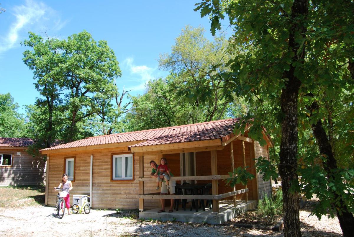 Lagrange Grand Bleu Vacances – Residence Les Ségalières