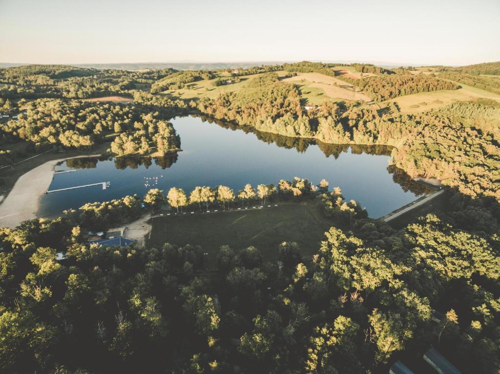 Terres de France – Les Hameaux de Miel