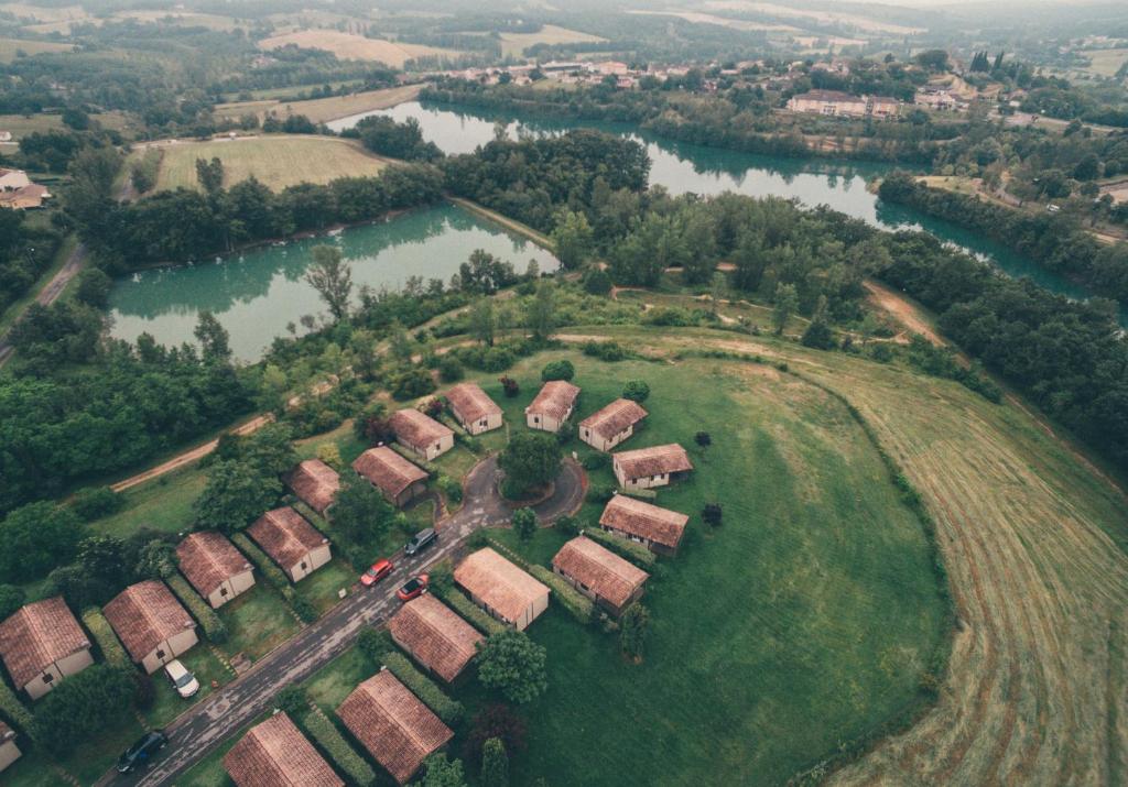 Terres de France – Les Hameaux des Lacs