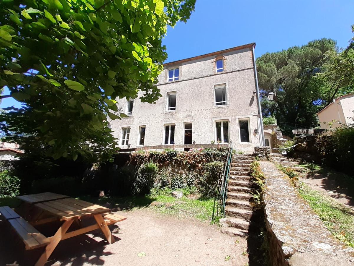 Village de Gîtes du Moulin Neuf