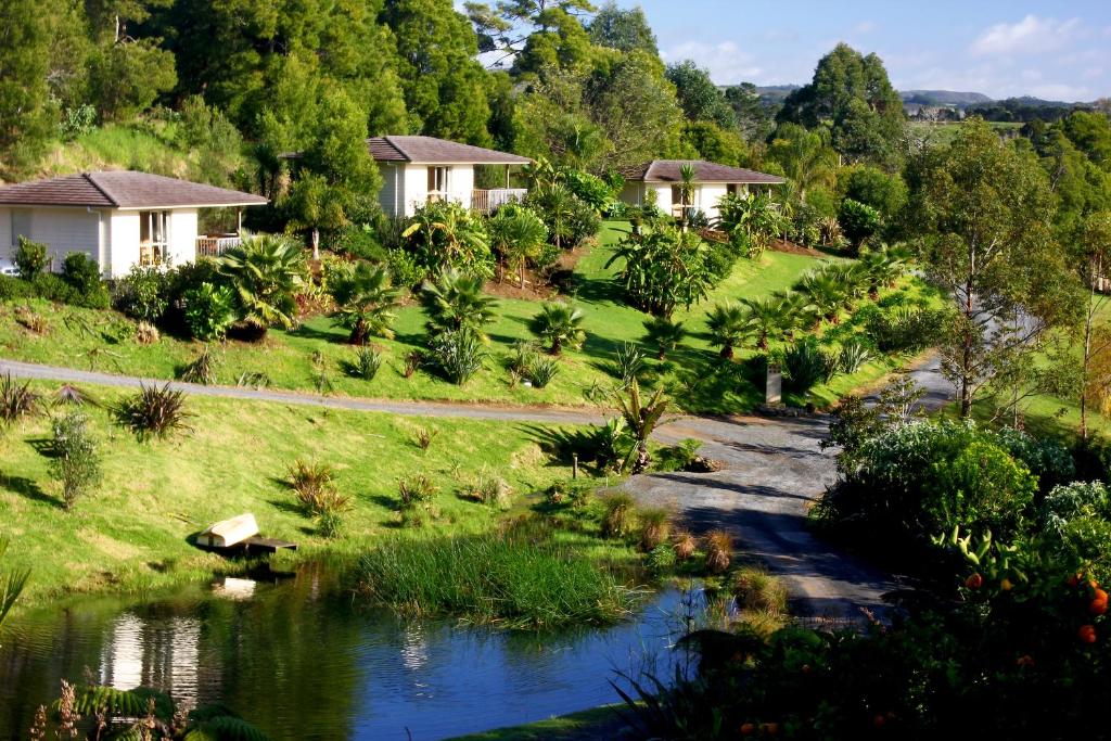 Image 2 of Avalon Resort