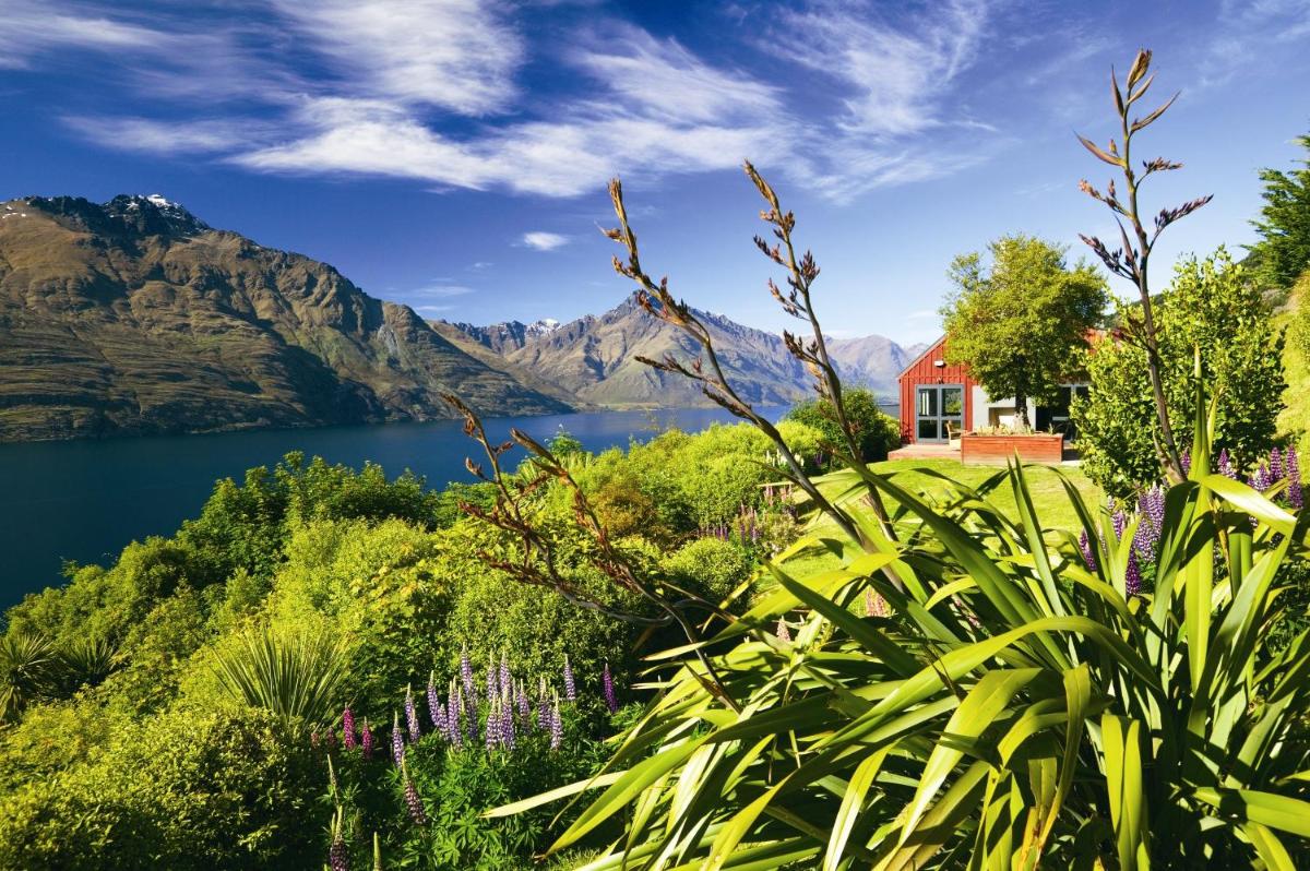 Image 5 of Azur Lodge