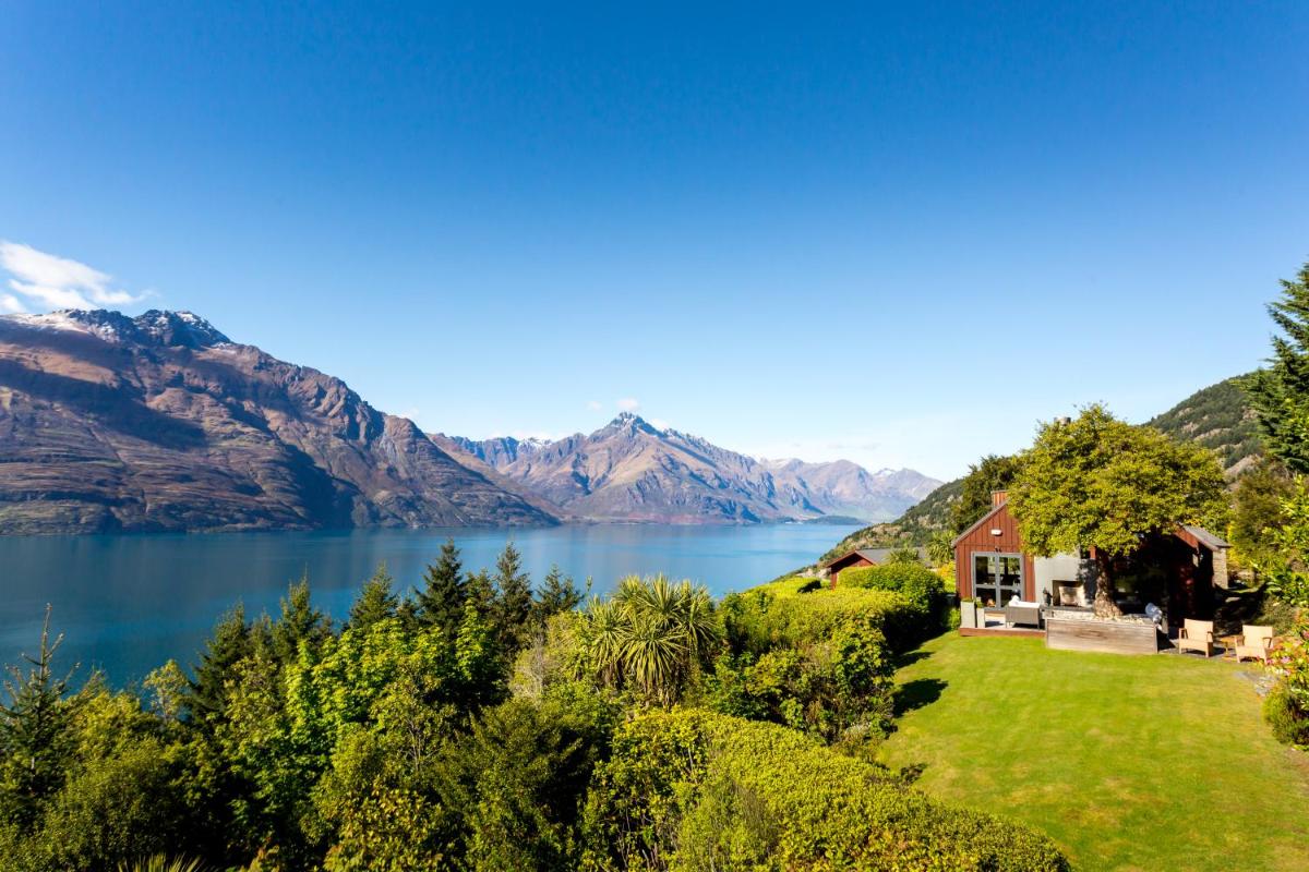 Image 7 of Azur Lodge