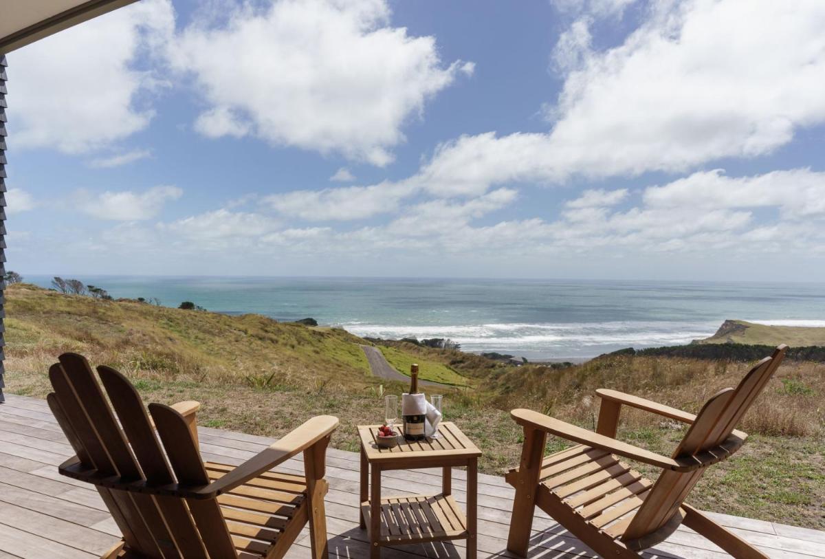 Image 7 of Castaways Resort