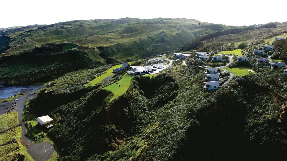 Image 2 of Castaways Resort