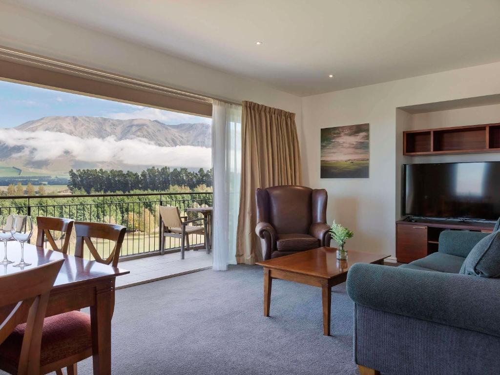 Image 2 of Fable Terrace Downs Resort by MGallery