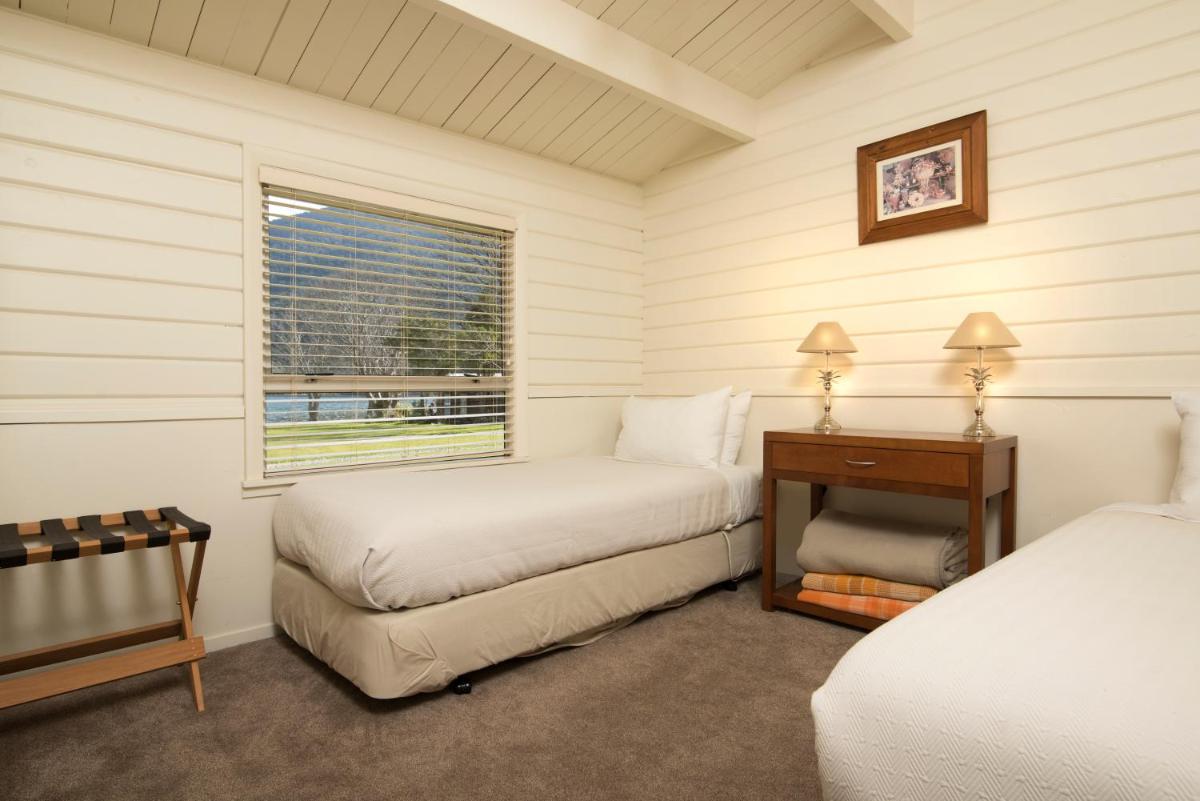 Image 2 of Furneaux Lodge