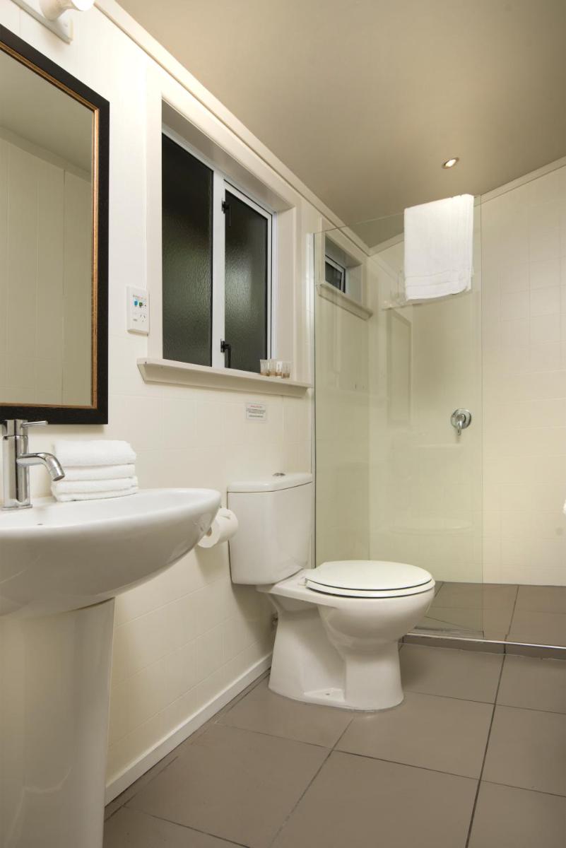 Image 4 of Furneaux Lodge