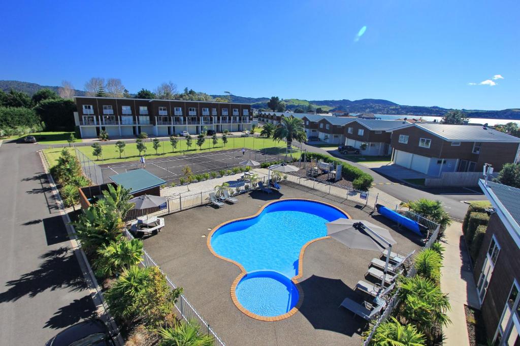 Image 2 of Oceans Resort Whitianga