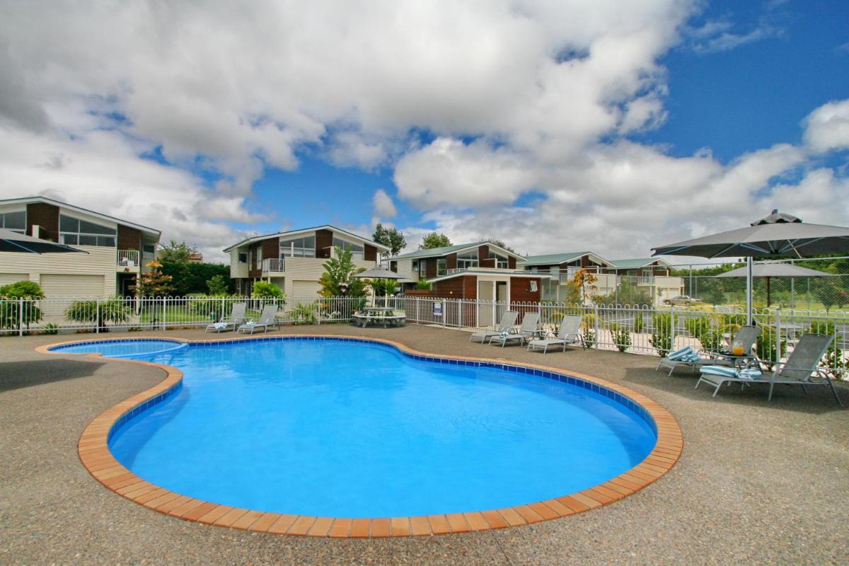 Image 4 of Oceans Resort Whitianga