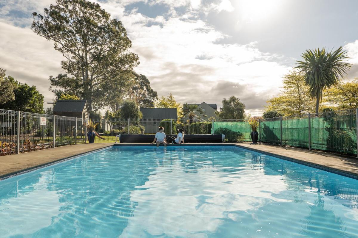Image 4 of Vintners Retreat