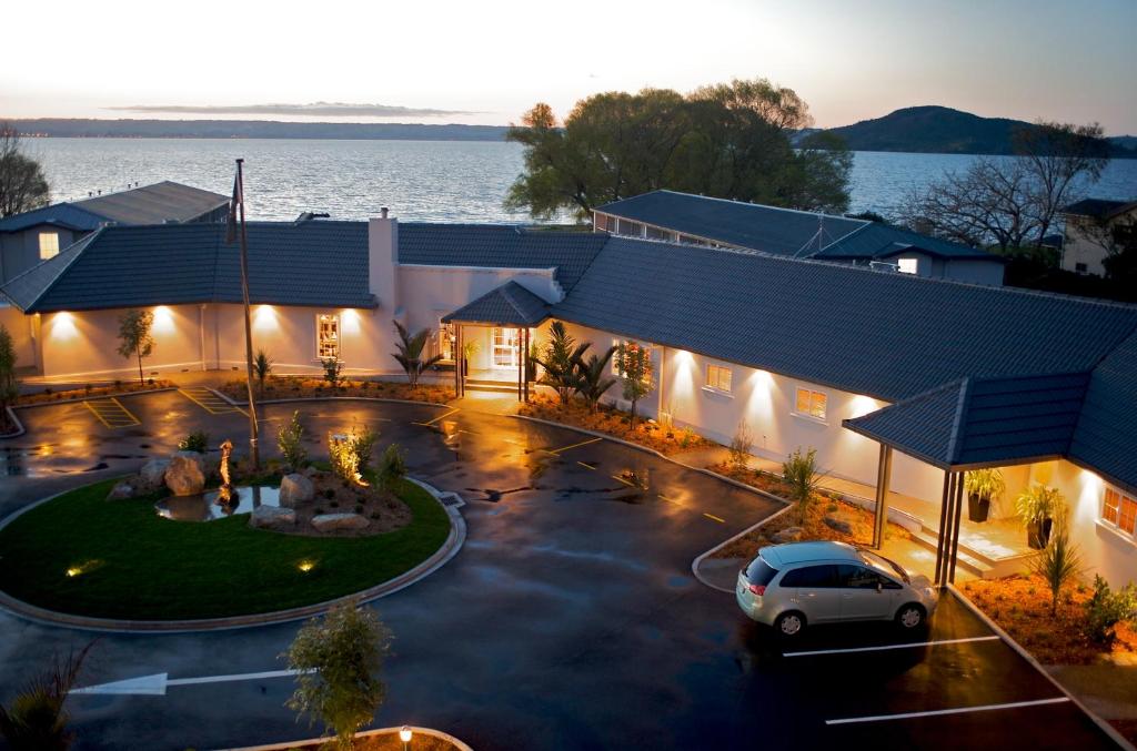 Image 2 of Wai Ora Lakeside Spa Resort