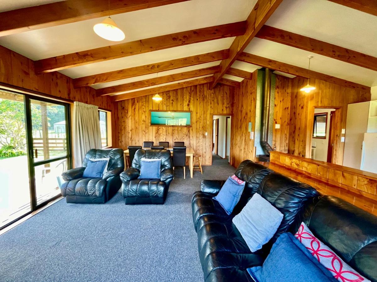 Image 5 of White Star Station Farm Holiday Park