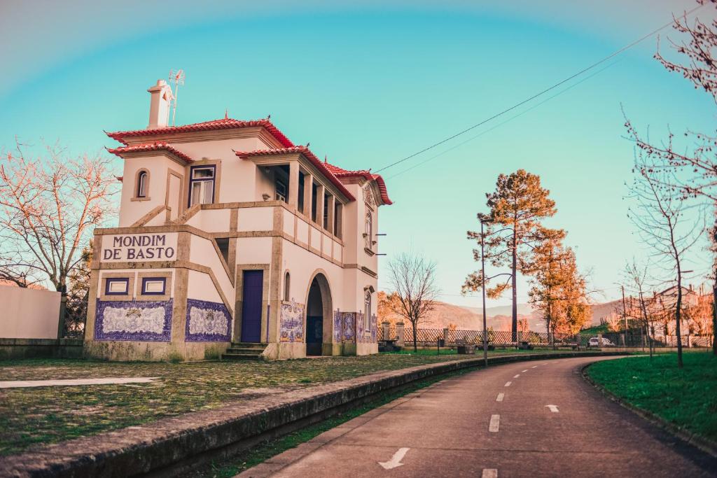 Estação Ferroviária de Mondim de Basto