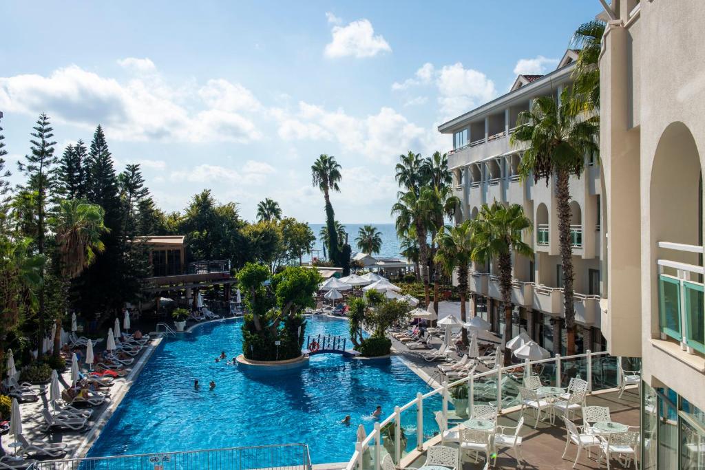 Side Star Beach Hotel – Ultra All Inclusive