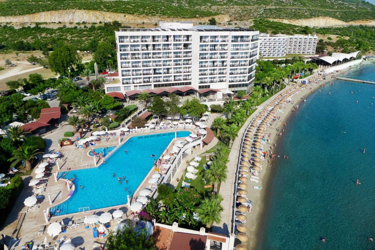 Tusan Beach Resort – All Inclusive