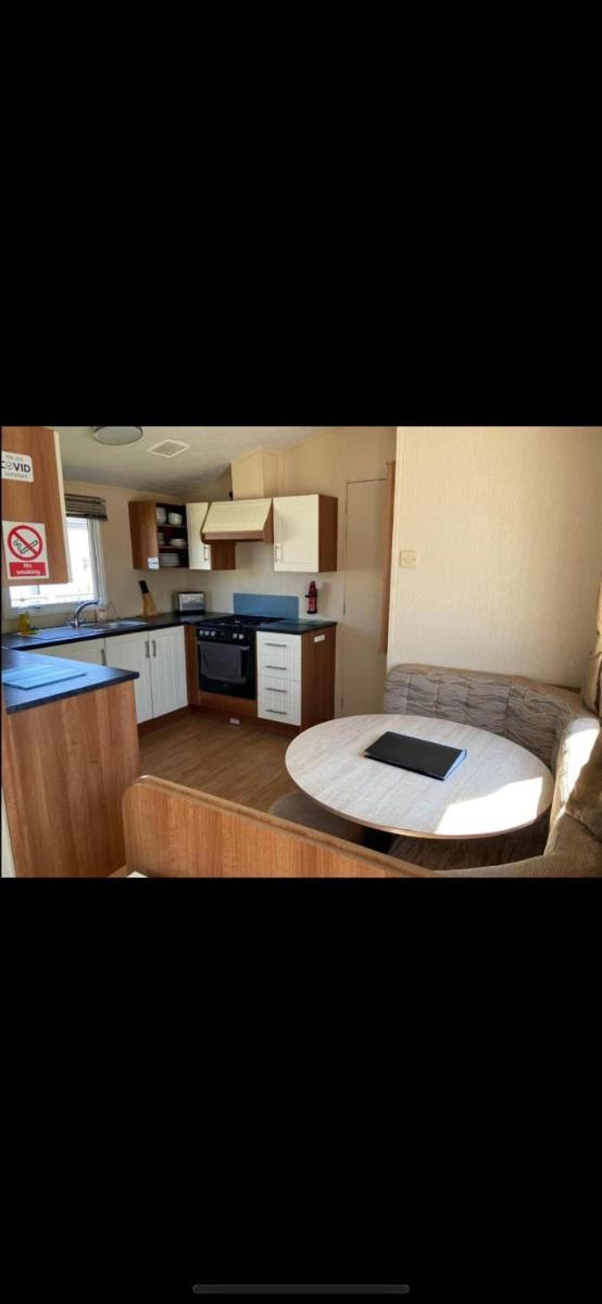 3 bed caravan Norfolk near the coast