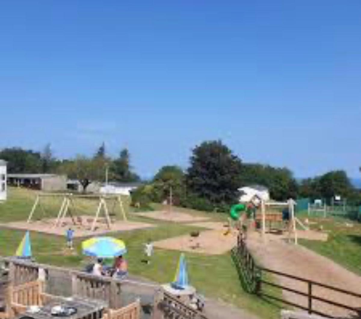 4 Devon Country, Bideford Bay Holiday Park