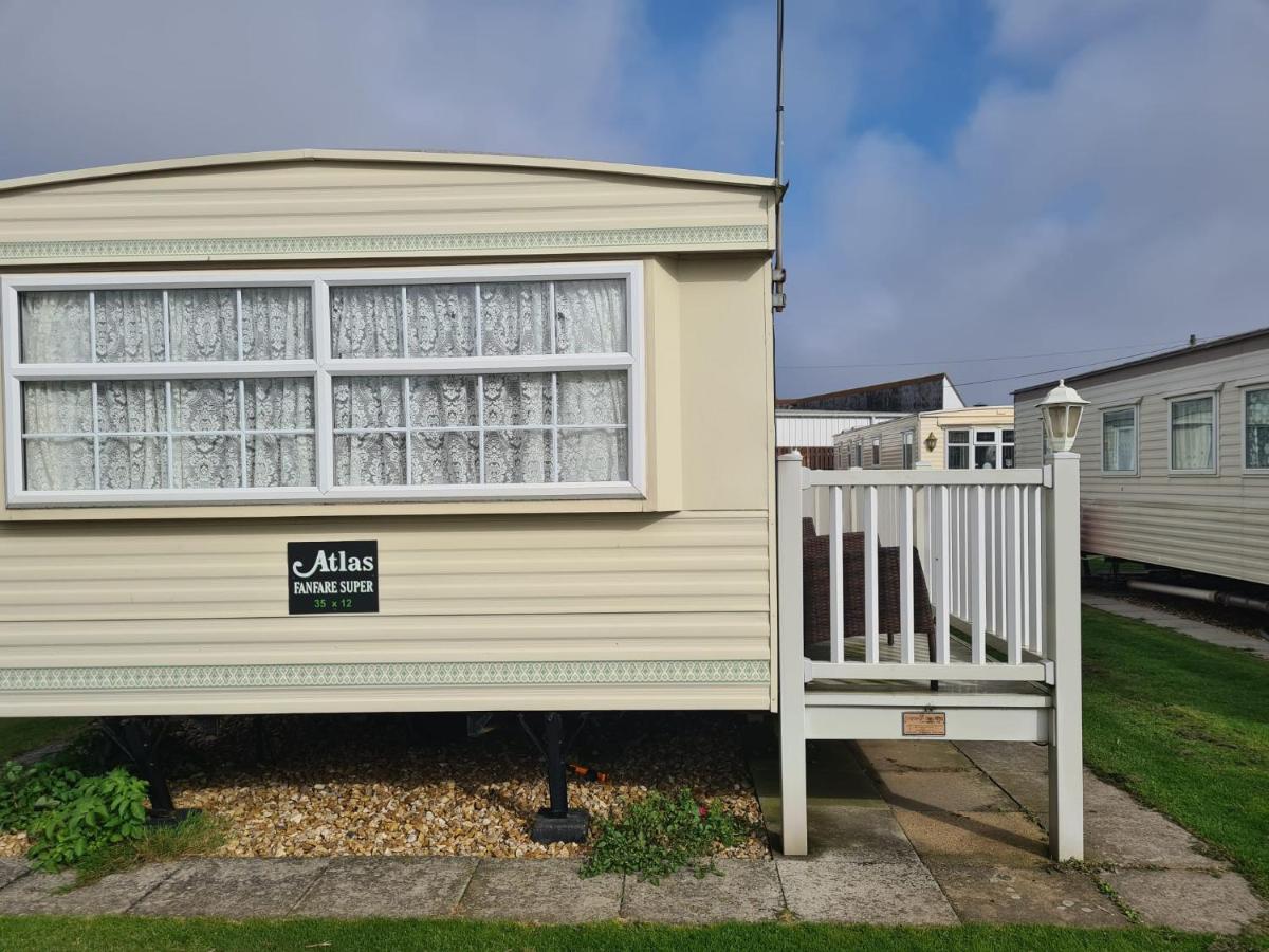 6 Berth on Seaview (Fanfare)