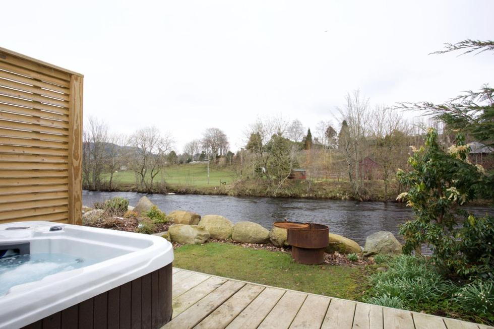 Braidhaugh Holiday Lodge and Glamping Park