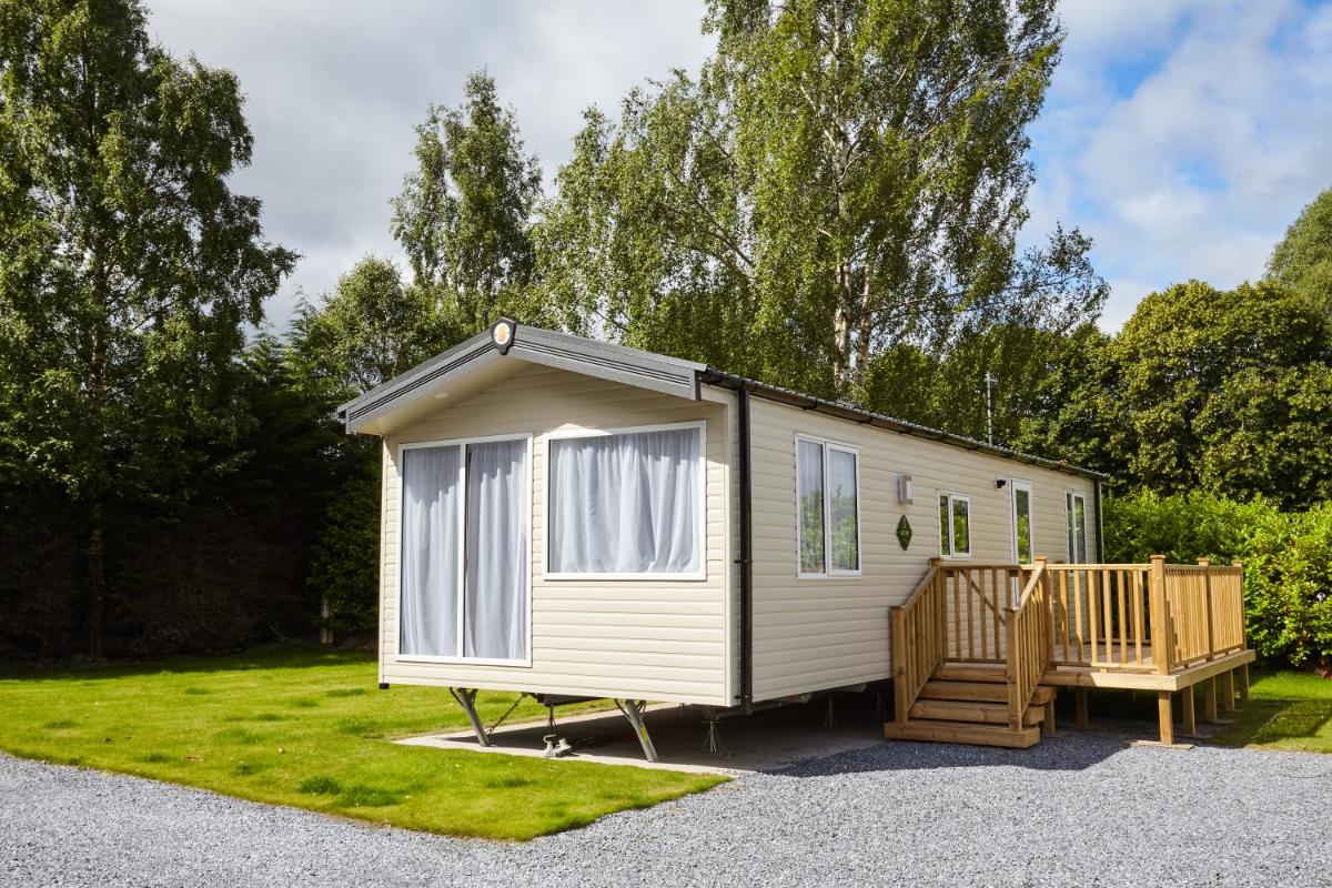 Braidhaugh Holiday Lodge and Glamping Park