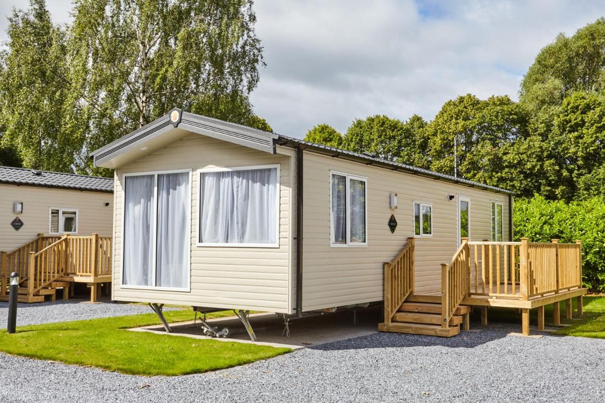 Braidhaugh Holiday Lodge and Glamping Park