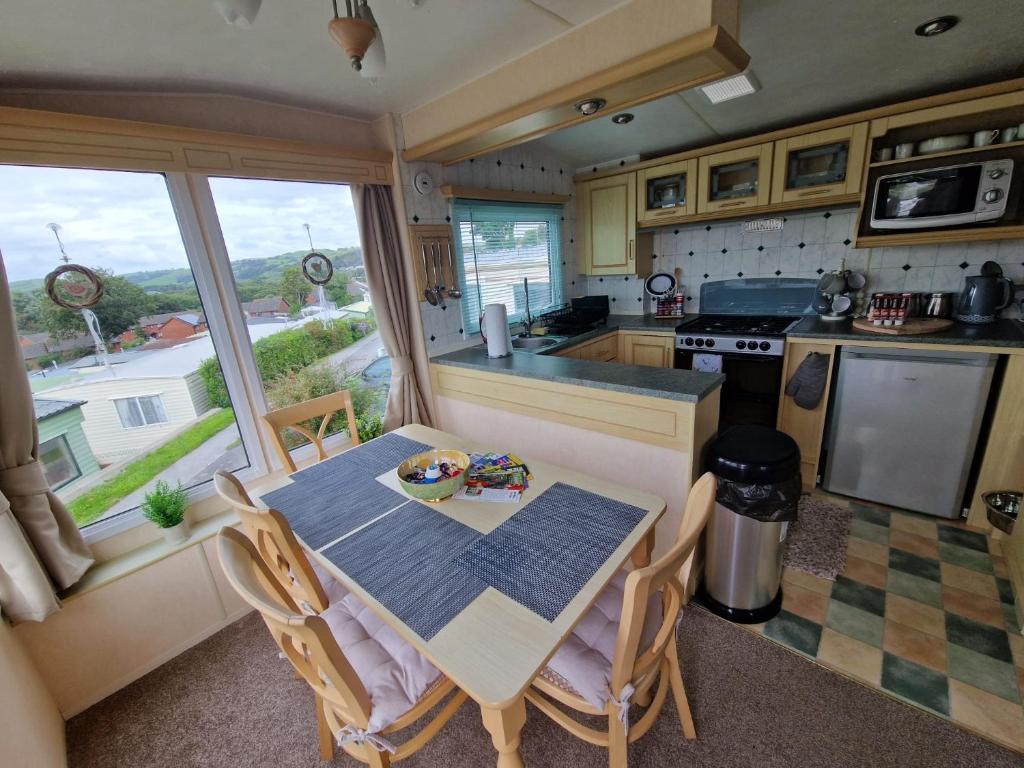 Caravan F7 Aberystwyth holiday village