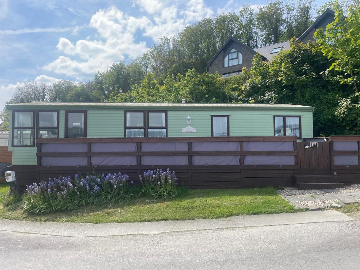 Caravan F7 Aberystwyth holiday village