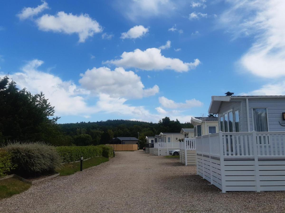 Deeside Holiday Park