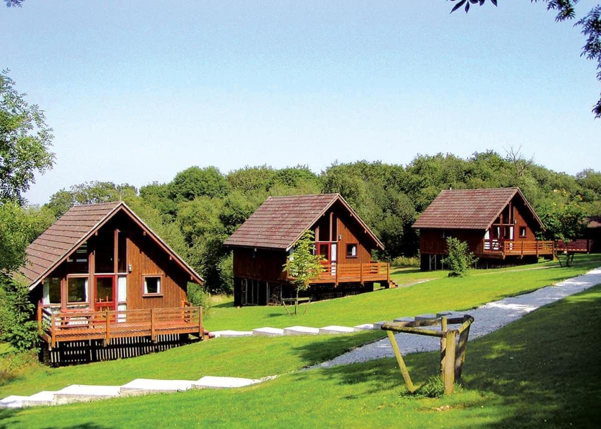 Eastcott Lodges