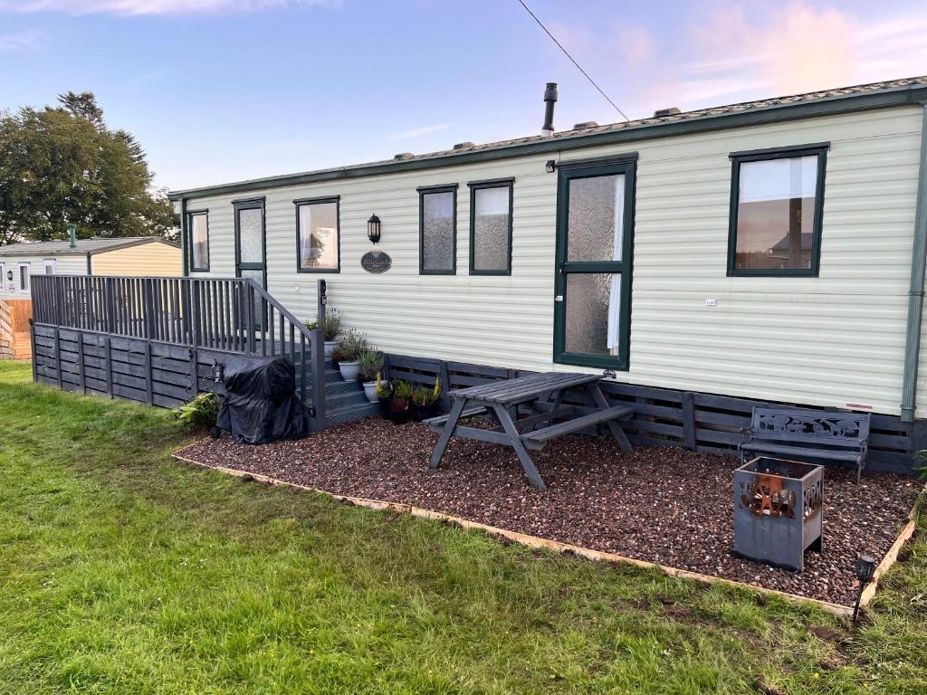 Jungle House no.26 at Three Lochs Holiday Park