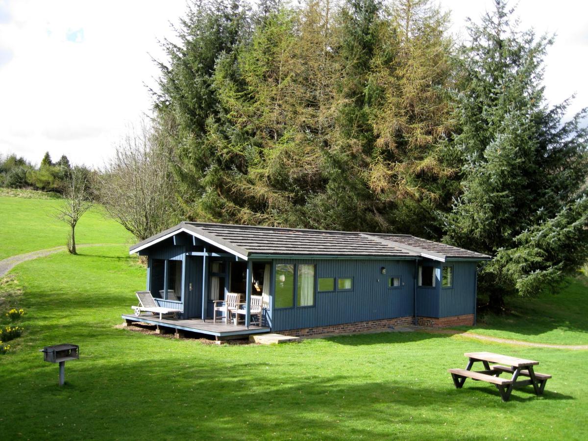 Loch Monzievaird Chalets