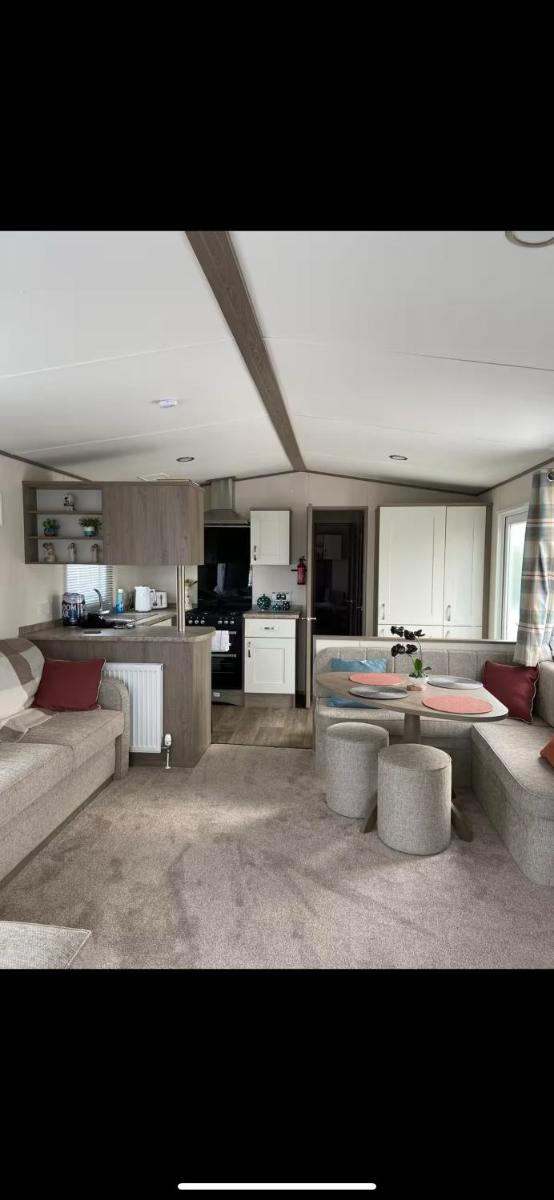 Luxury 6 Berth Holiday Caravan