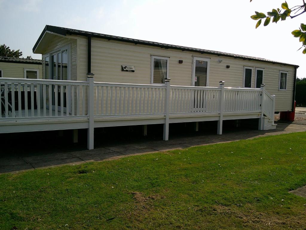 Southview Malton 6 Berth Many onsite amenities