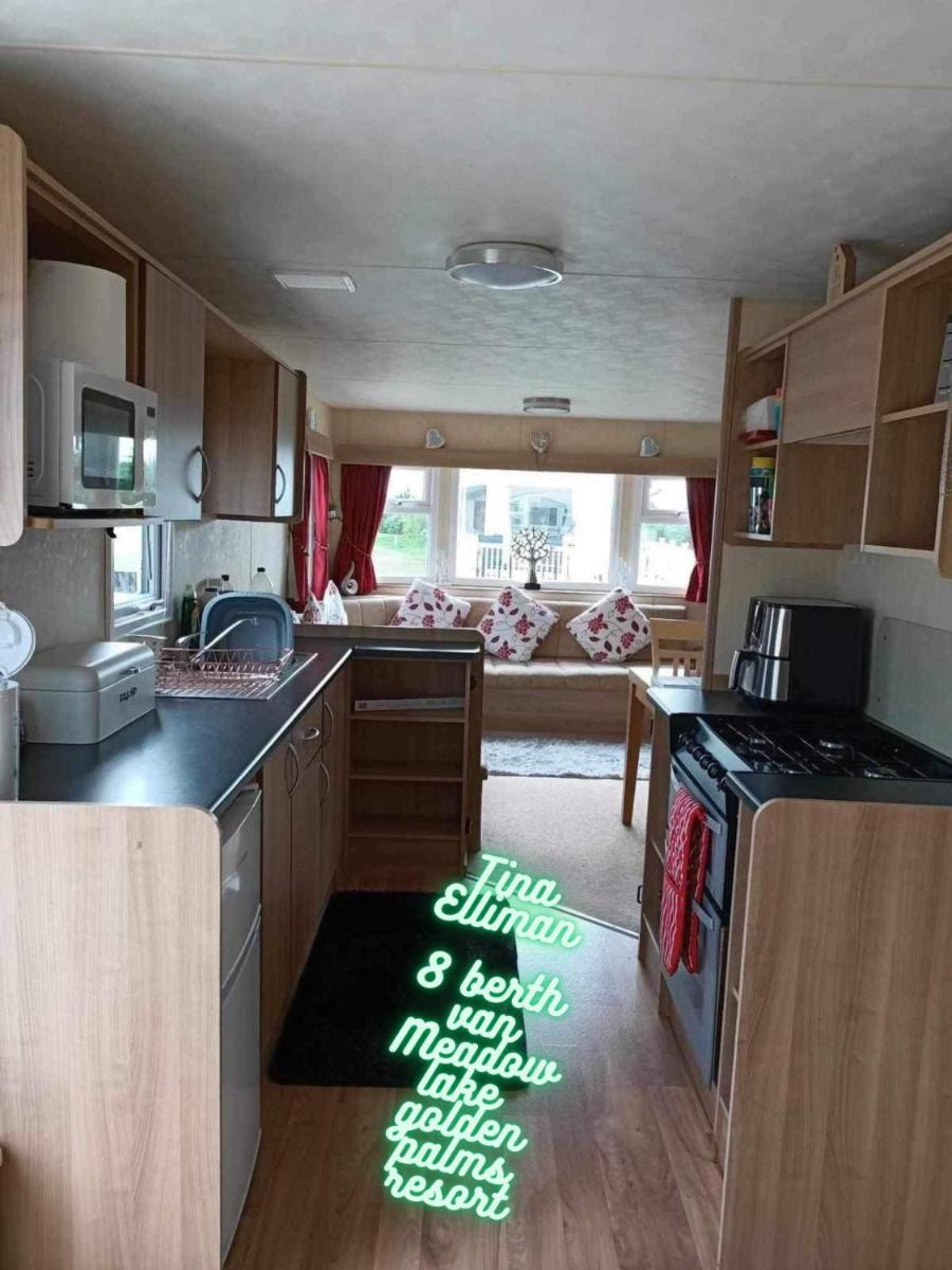 Tina’s caravan hire