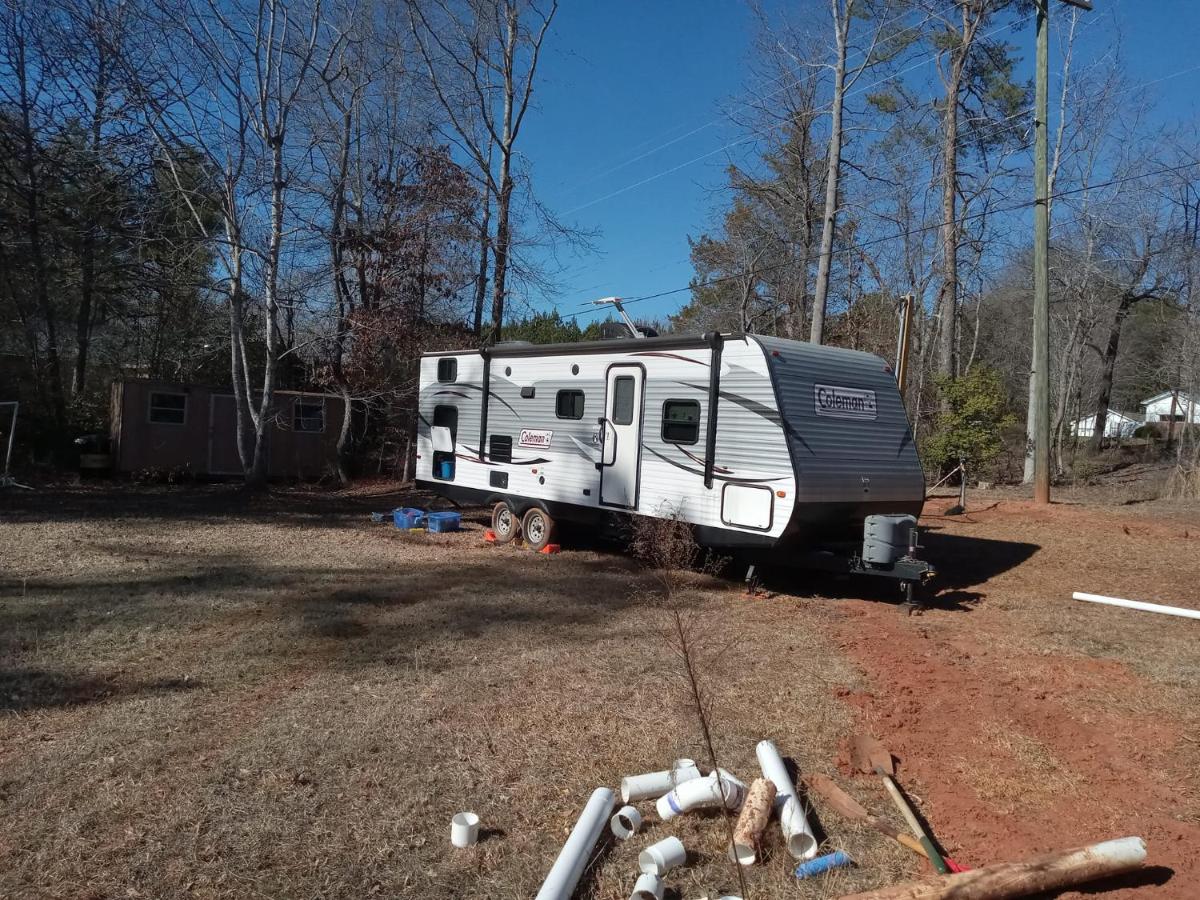 Beautiful Camper on quiet lot in the foothills of Western NC