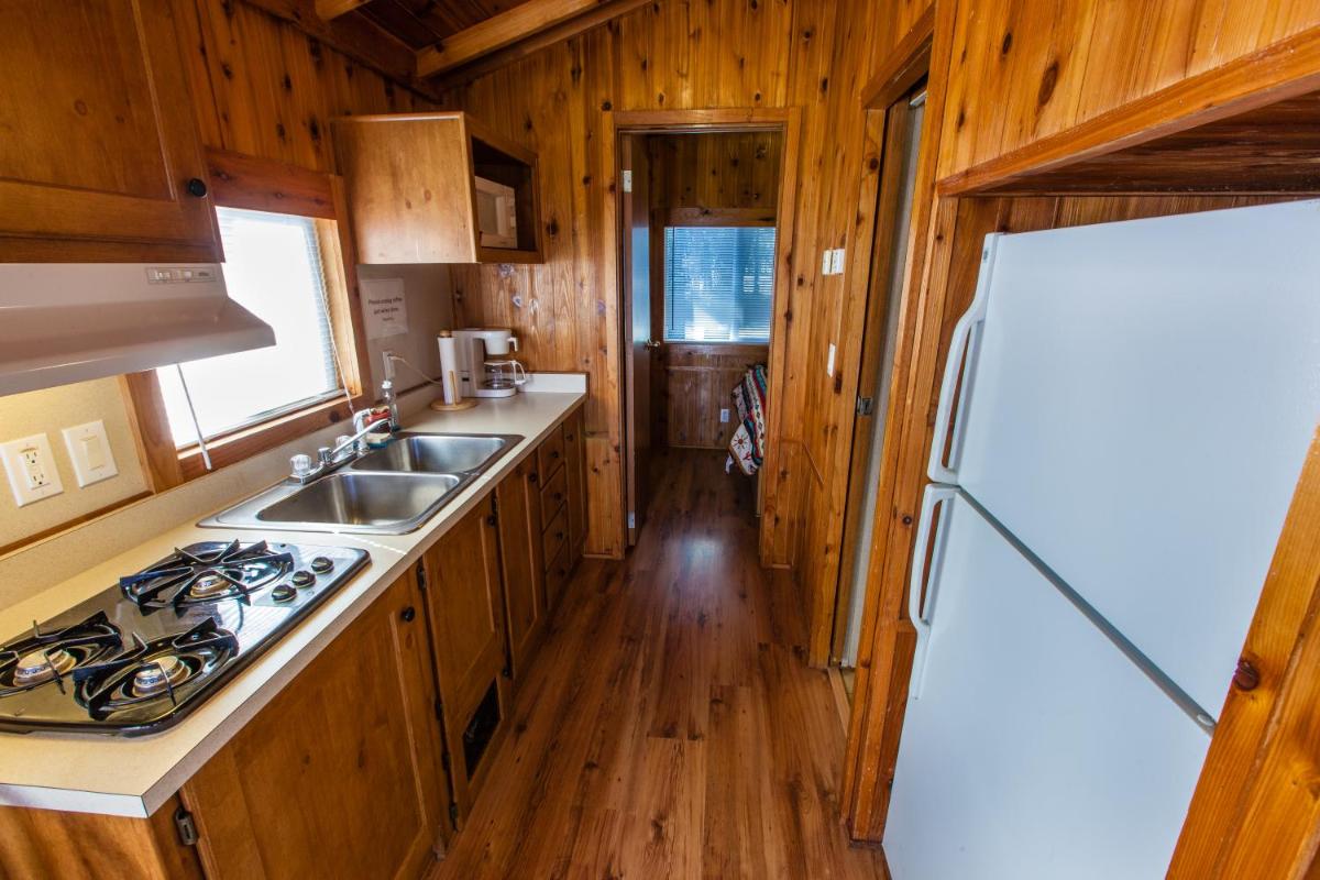 Pio Pico Camping Resort One-Bedroom Cabin 13